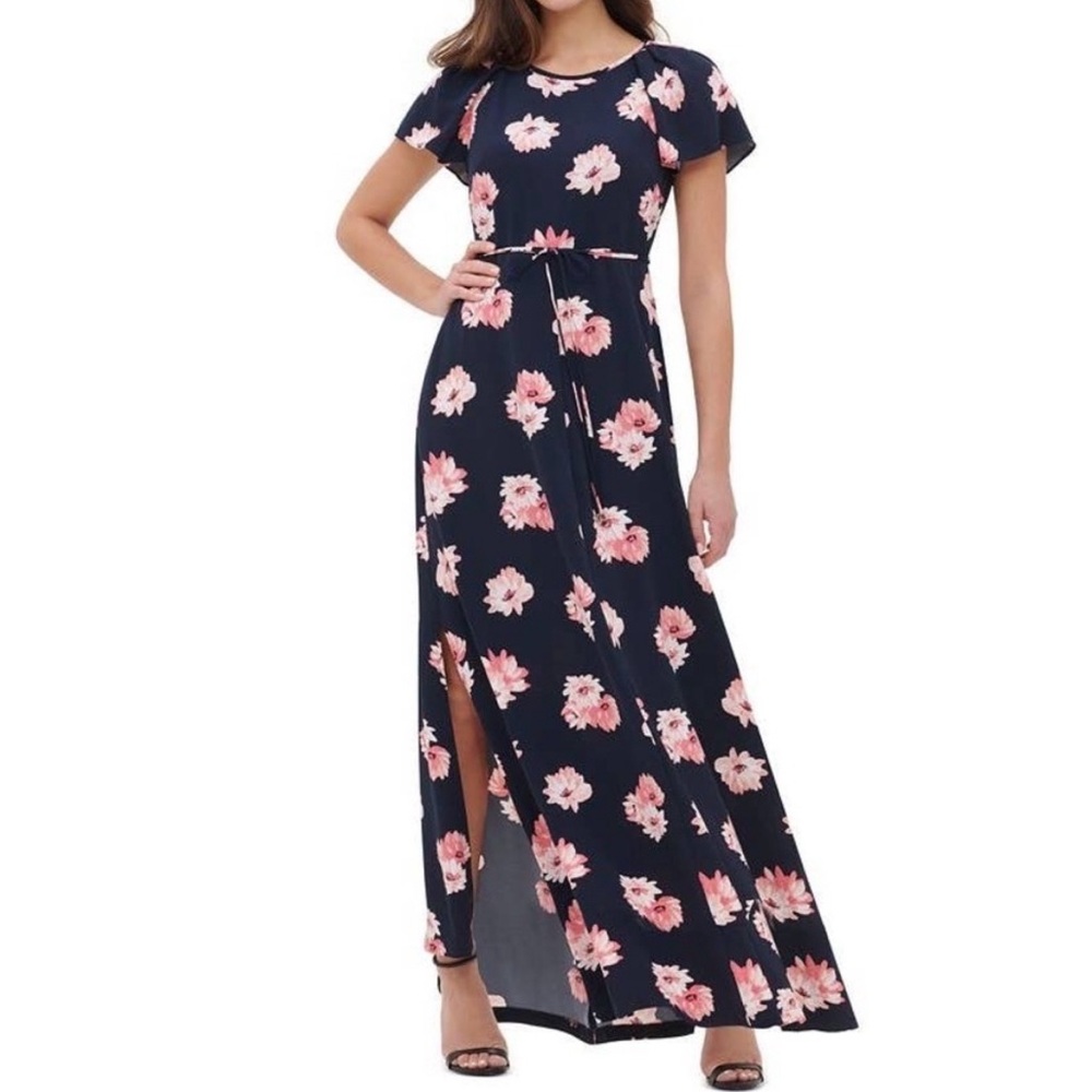 Tommy Hilfiger BRAND NEW Floral Elegant Dress with pockets!